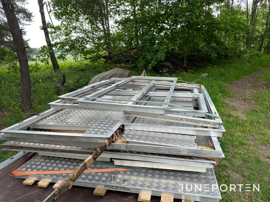 Aluminiumdörrar (Enkel och dubbel)