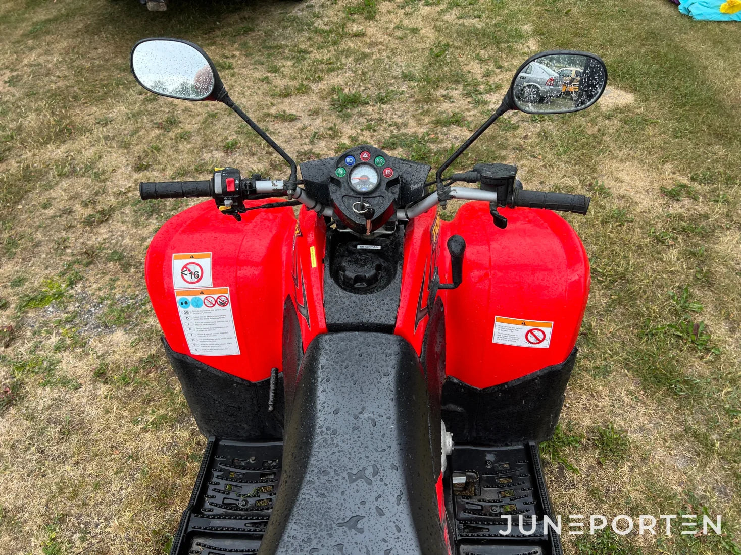 ATV Polaris Phoenix 200E