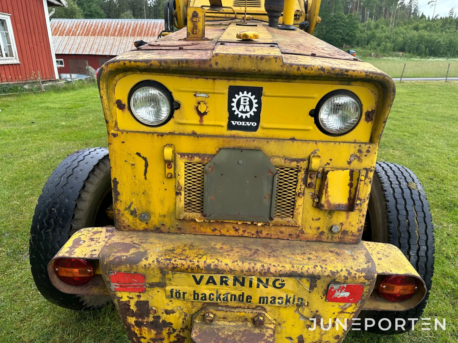 Baklastare Volvo BM 620