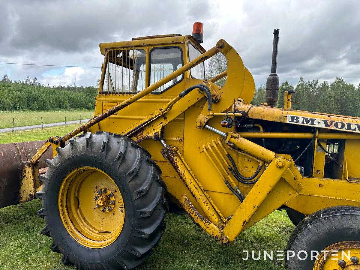 Baklastare Volvo BM 620