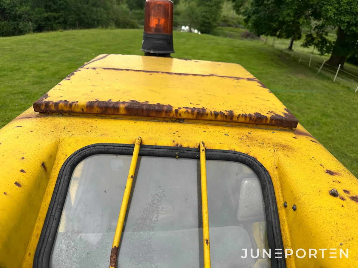 Baklastare Volvo BM 620