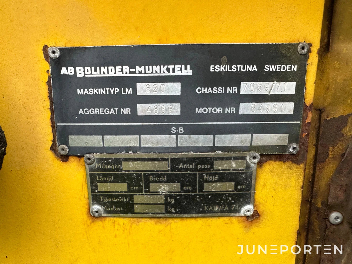 Baklastare Volvo BM 620