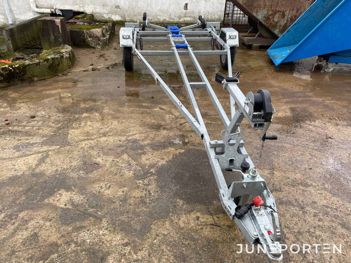 Båttrailer Majava VT750