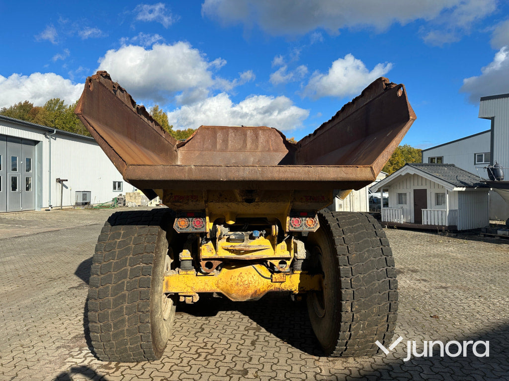 Dumper Bell B25D 6x6