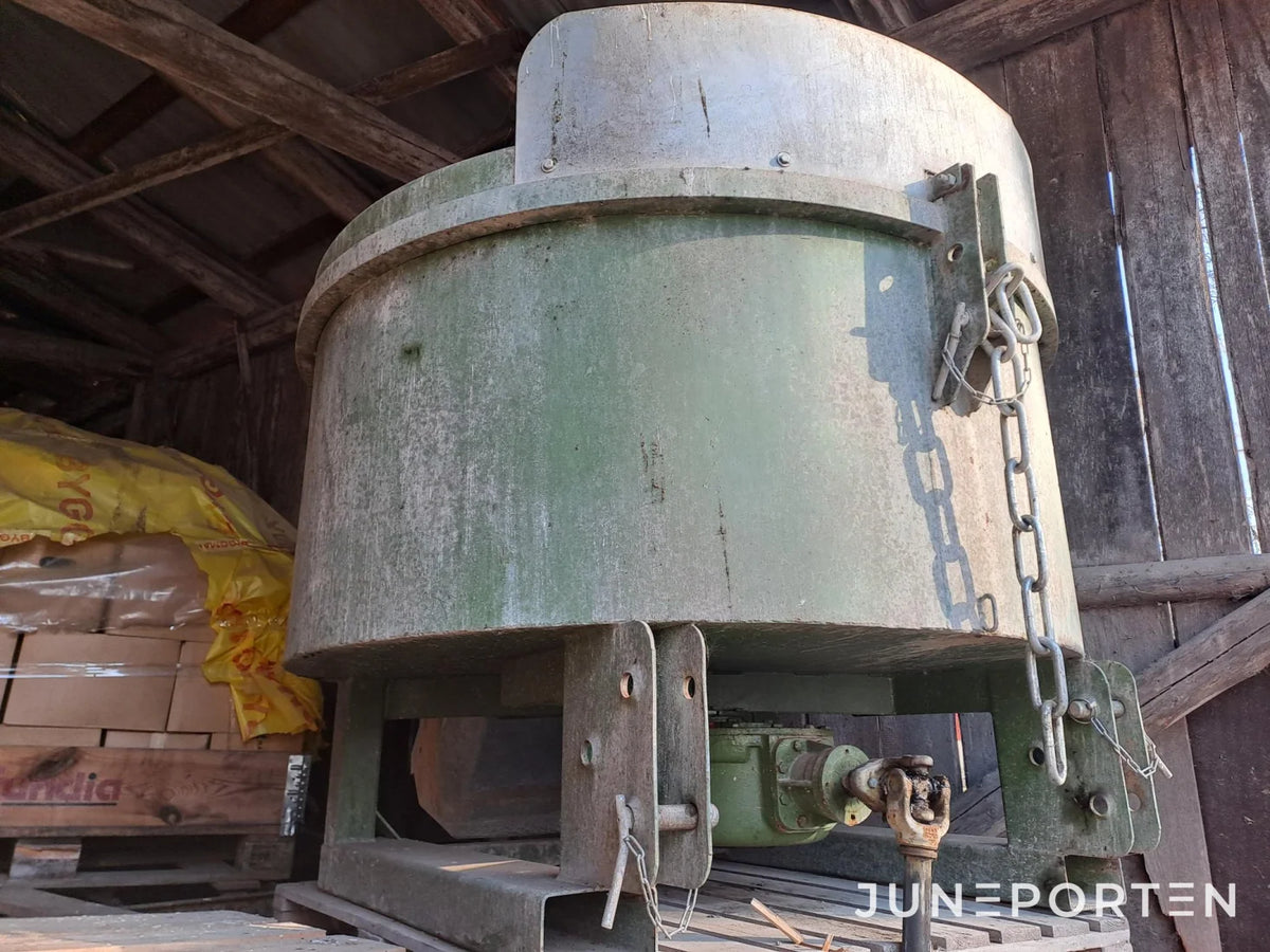 Betongblandare Fliegl 802 SS