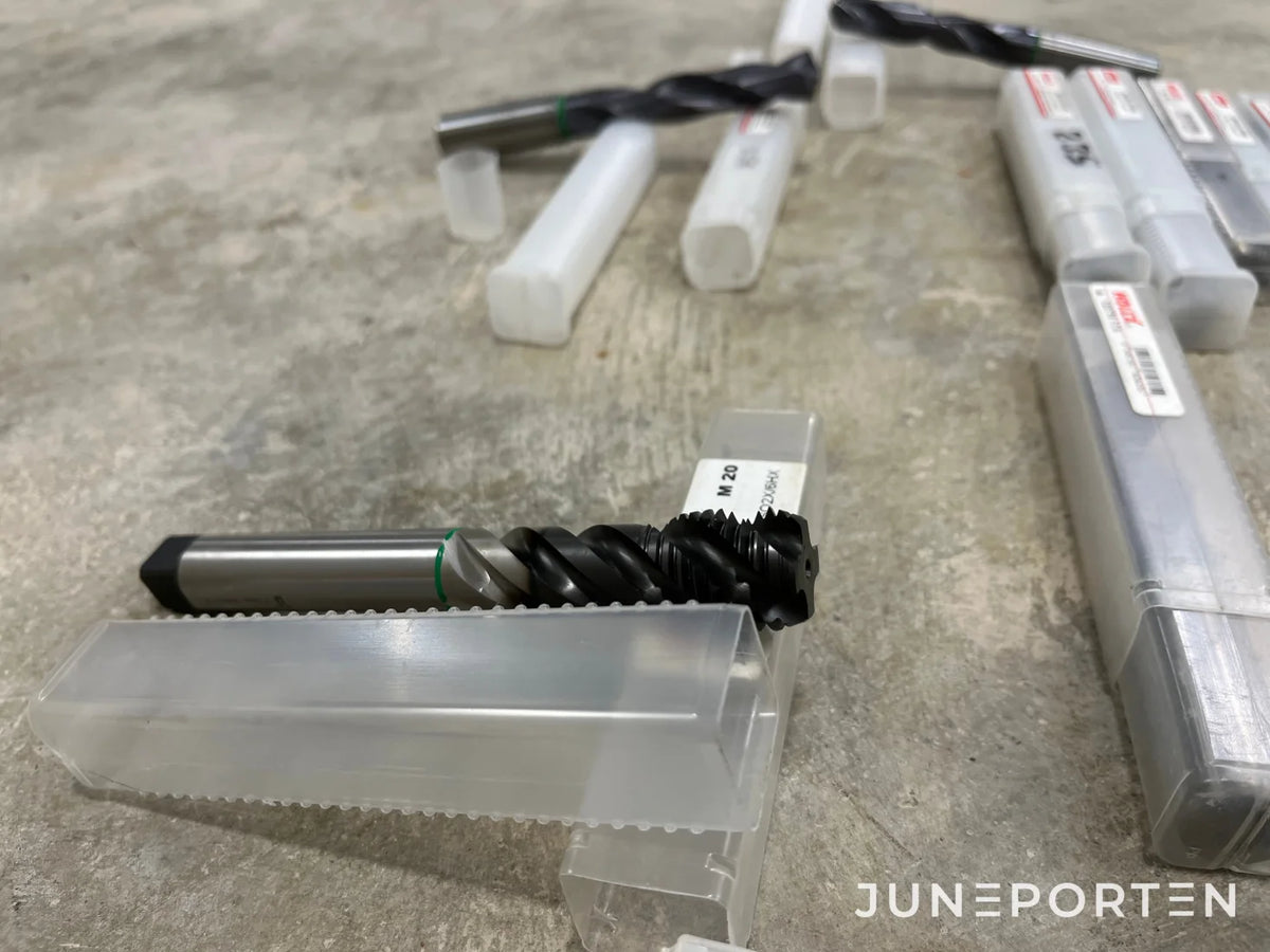 Borrar och gängtappar TiAlN CNC