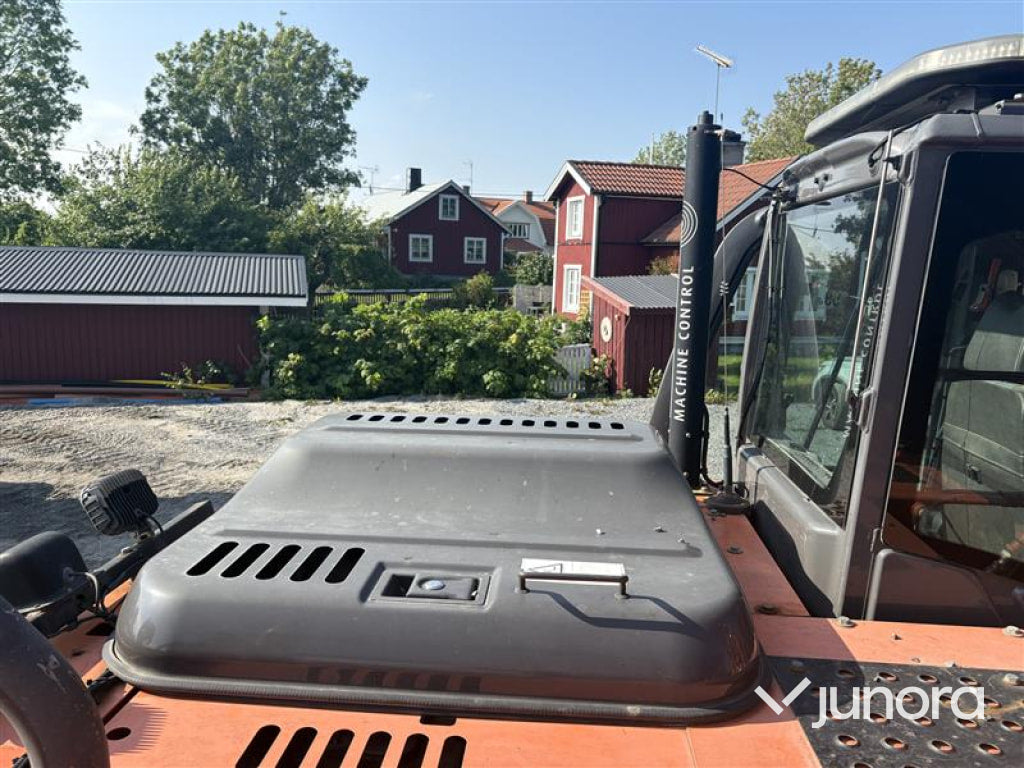 Grävmaskin Hitachi ZX130-3