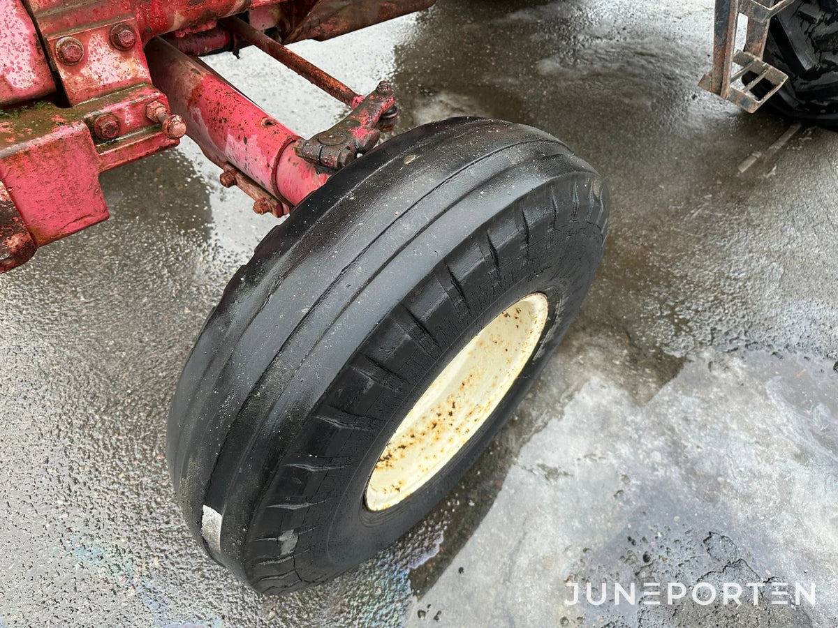 Case IH 844