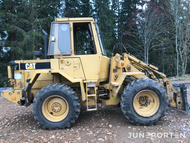 Hjullastare Caterpillar IT12B