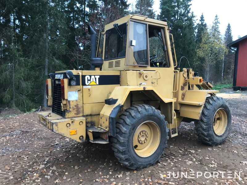 Hjullastare Caterpillar IT12B