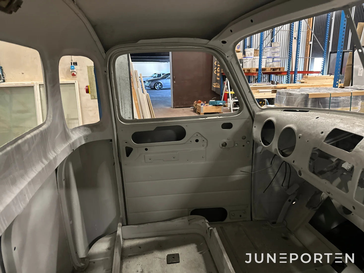 Chevrolet 3100 Five Windows