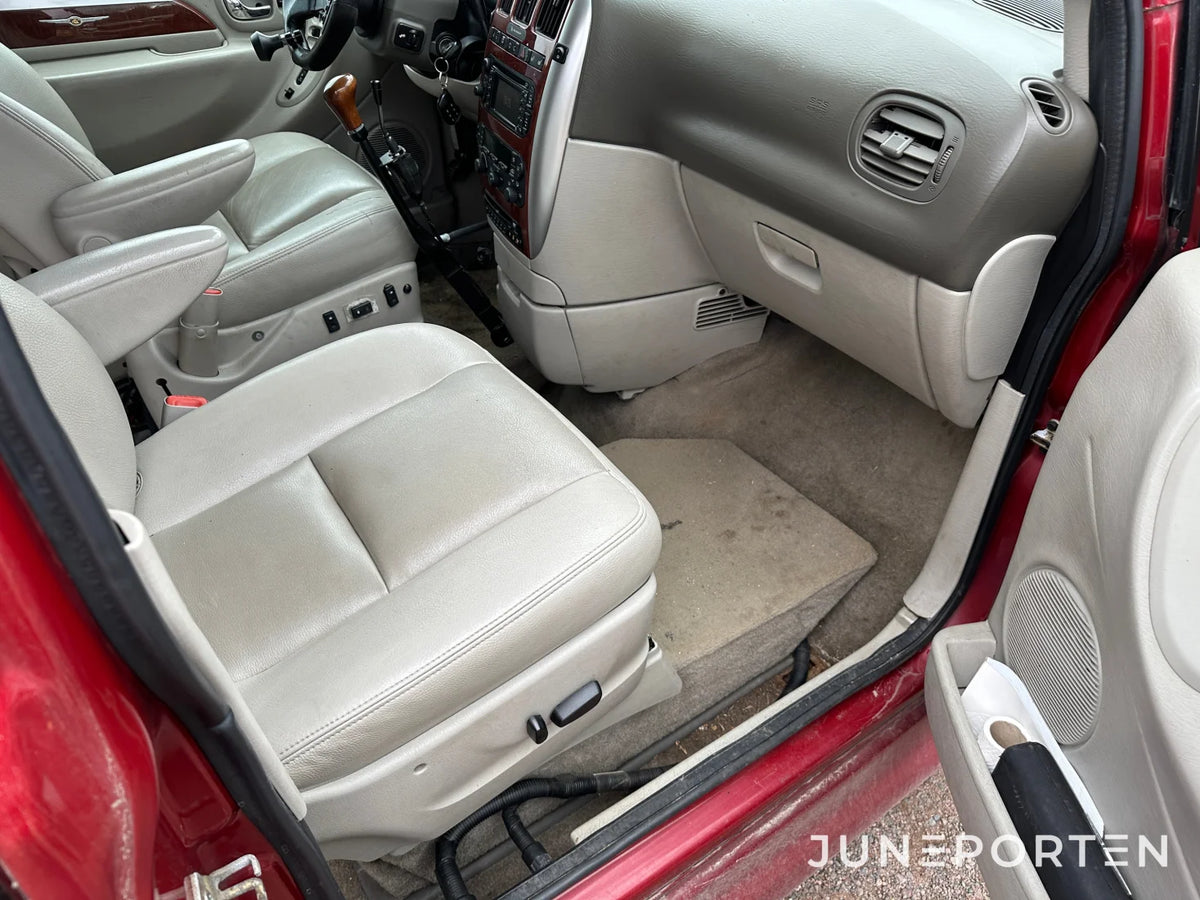 Handikappanpassad Chrysler Town & Country LWB 3.8 V6