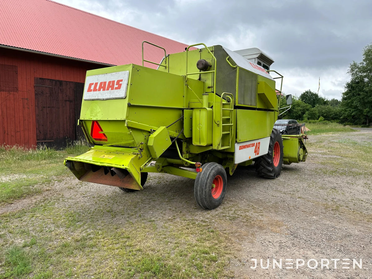 Skördetröska Claas Dominator 48