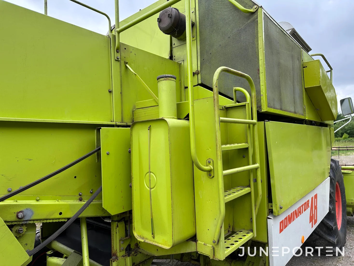 Skördetröska Claas Dominator 48