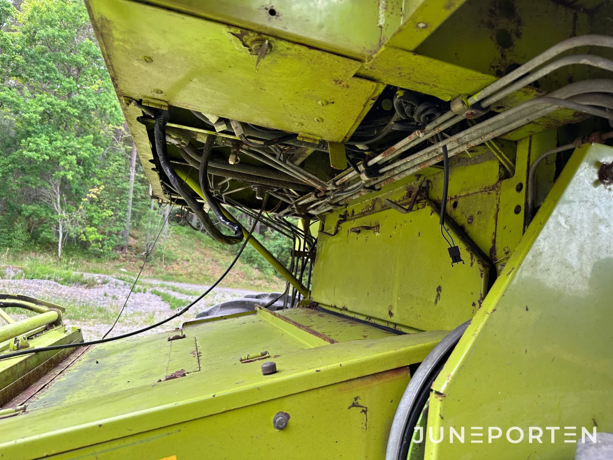 Skördetröska Claas Dominator 48