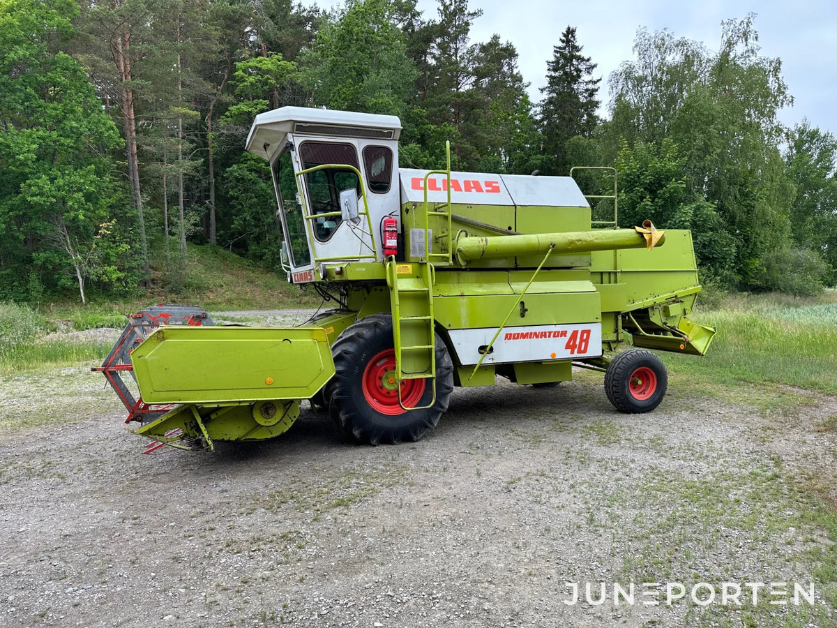 Skördetröska Claas Dominator 48