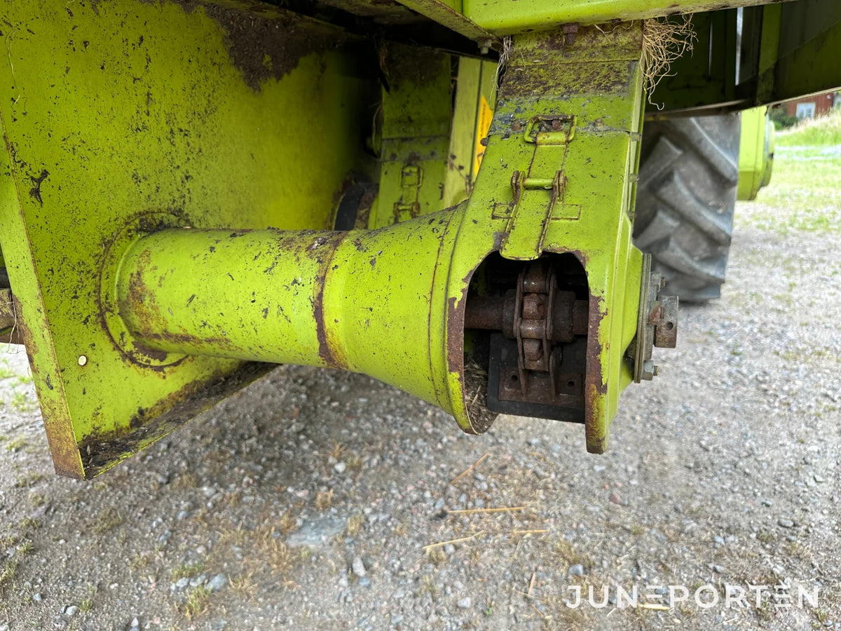 Skördetröska Claas Dominator 48