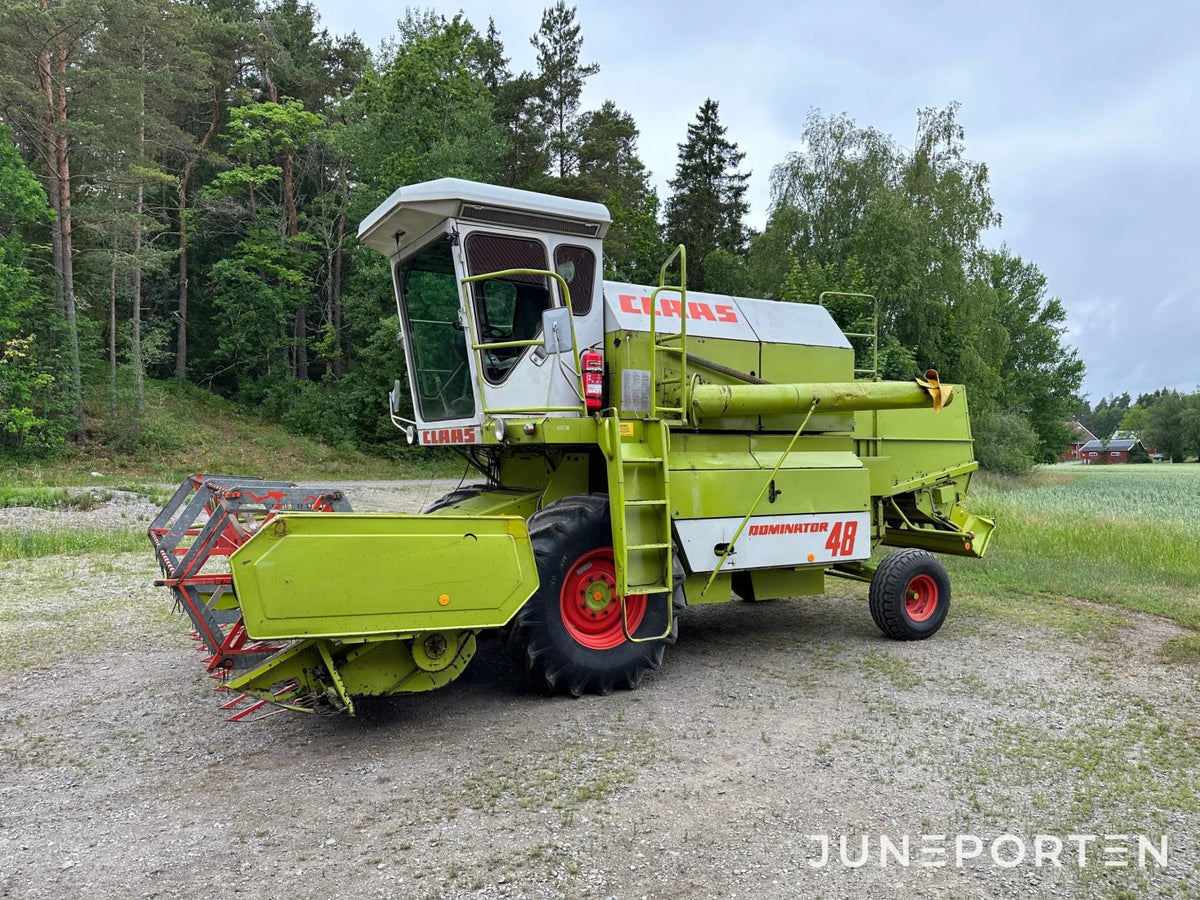 Skördetröska Claas Dominator 48