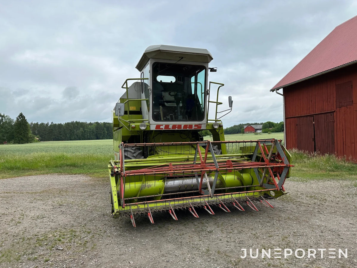 Skördetröska Claas Dominator 48