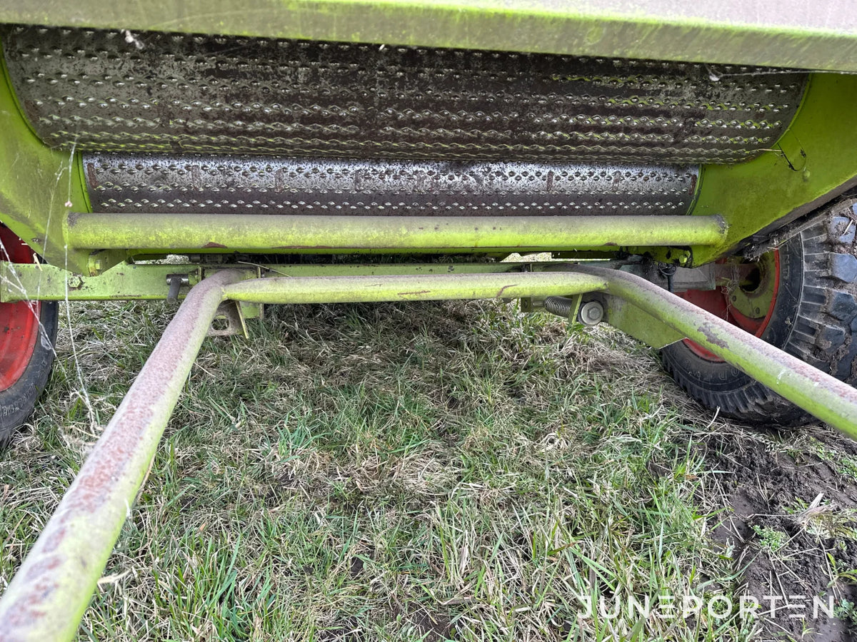 Rundbalspress Claas Rollant46