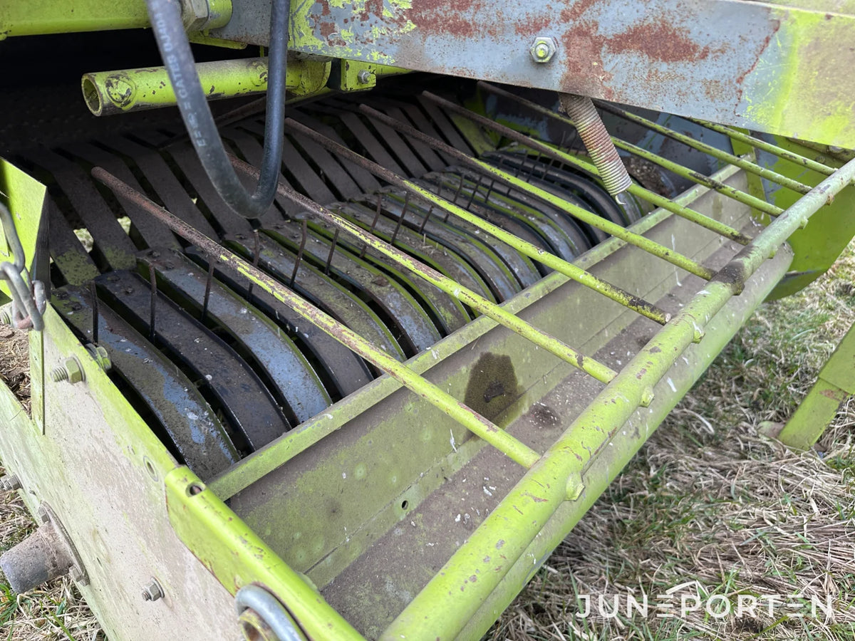 Rundbalspress Claas Rollant46