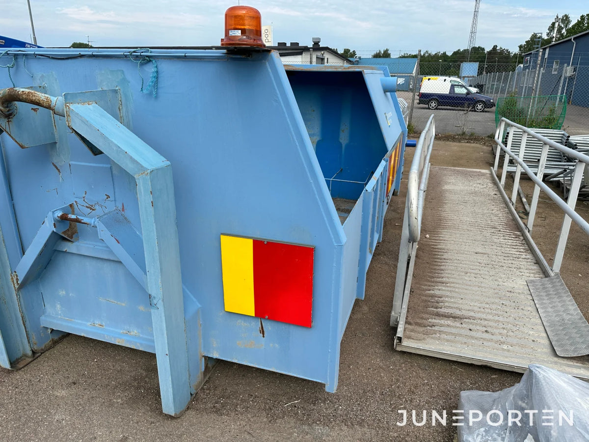 Förvaringscontainer med lastväxlarram