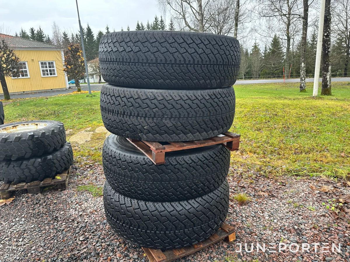 Däck 17,5 R 25