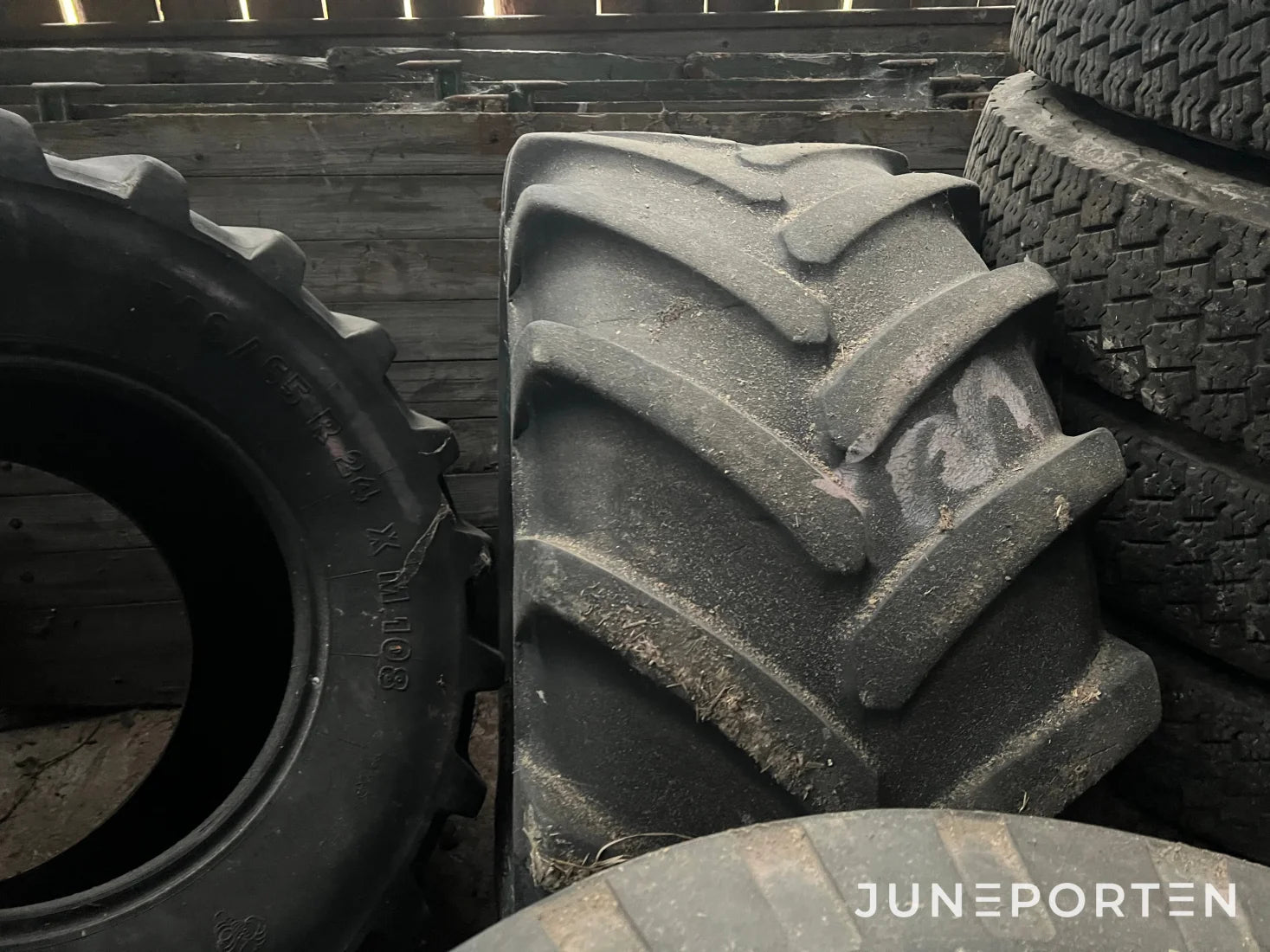 Däck Michelin 540-65 R 24