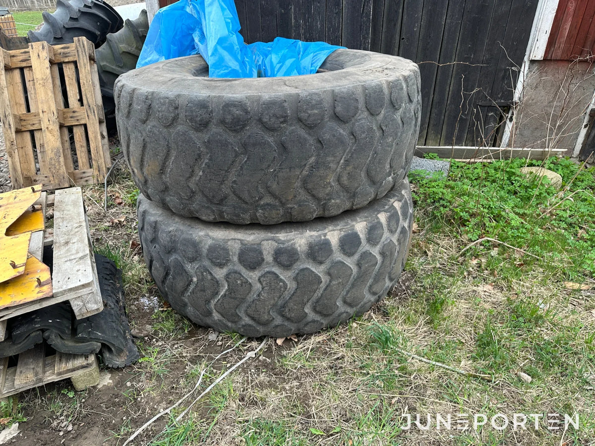 Däck Michelin 23,5 R 25