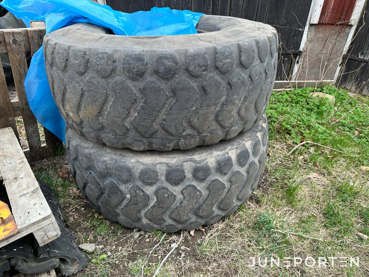 Däck Michelin 23,5 R 25