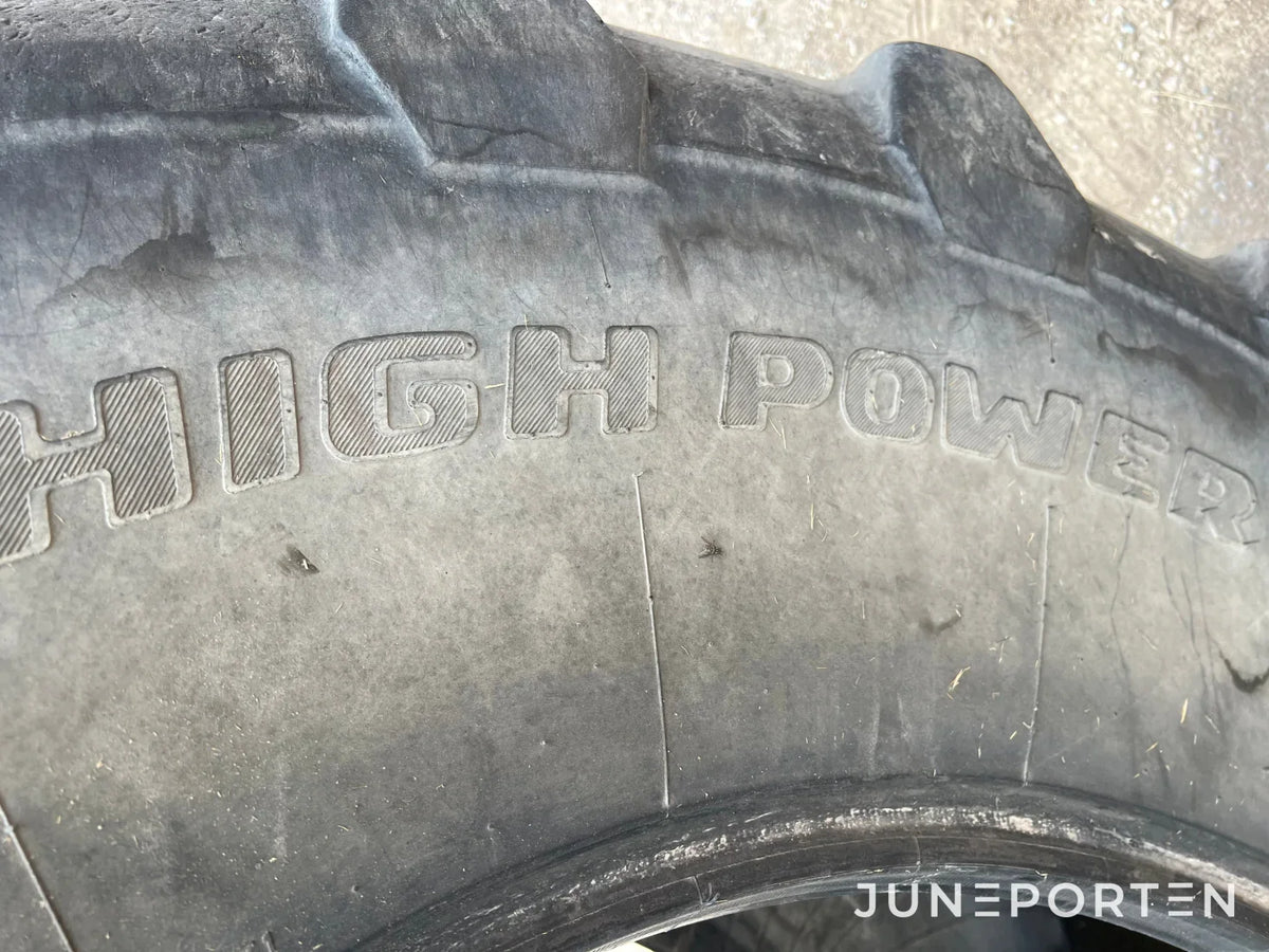 Däck Trelleborg 900 / 60 R 42