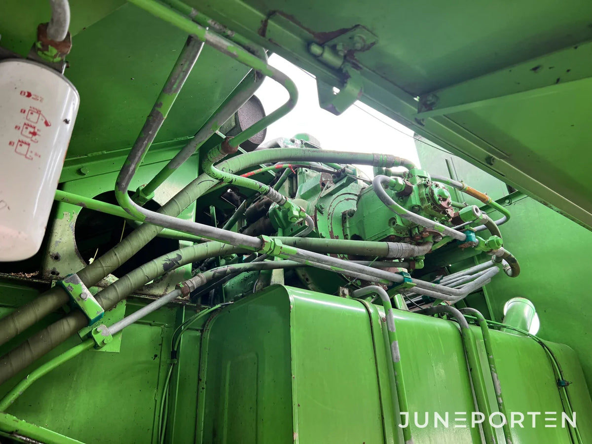 Skördetröska Deutz Fahr M35-80