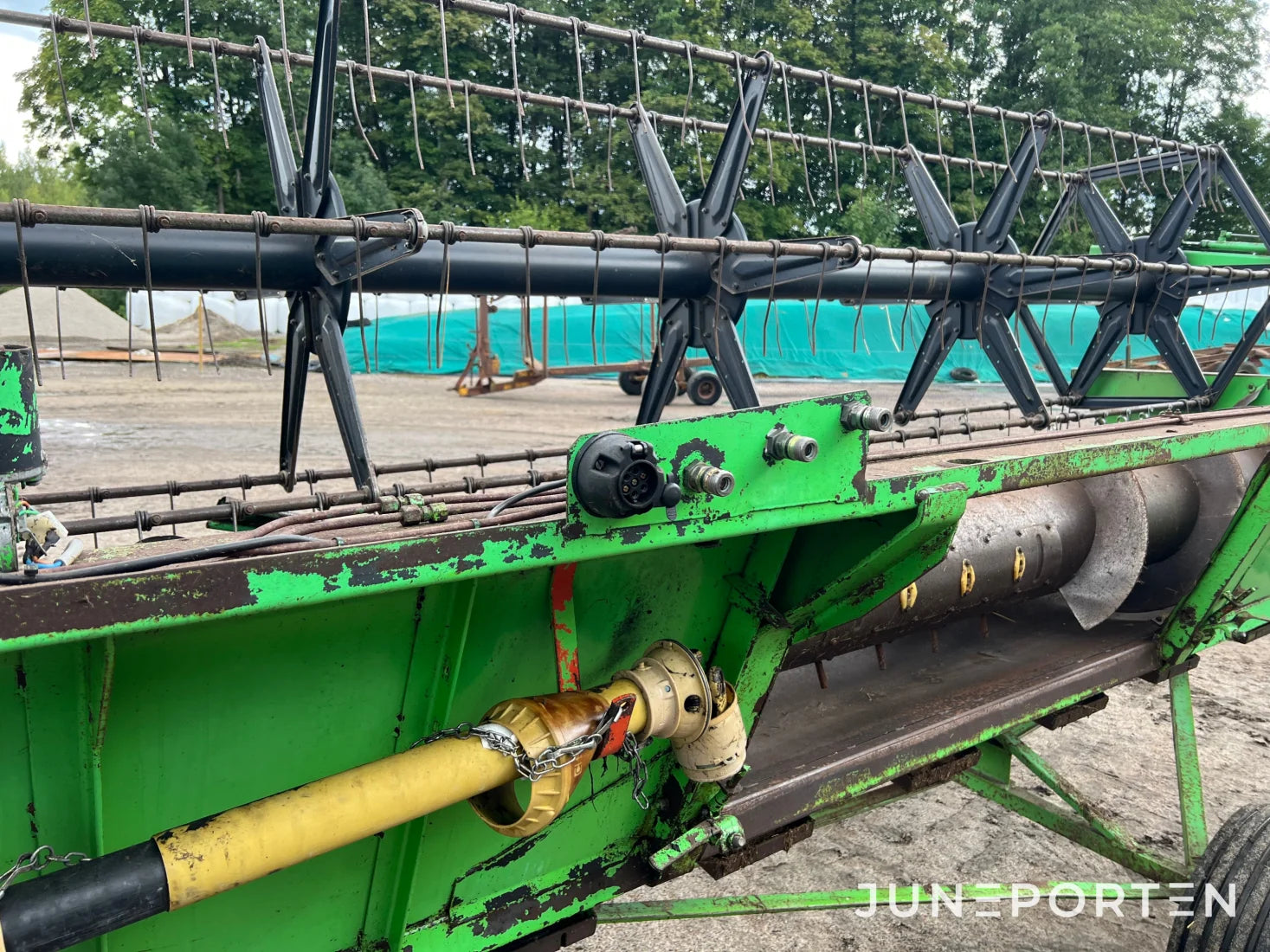 Skördetröska Deutz Fahr M35-80