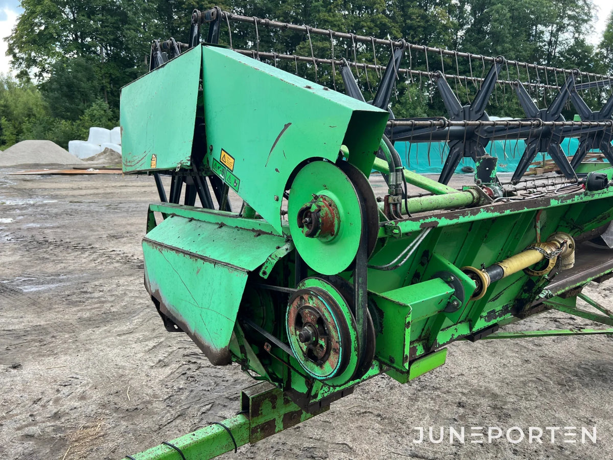 Skördetröska Deutz Fahr M35-80