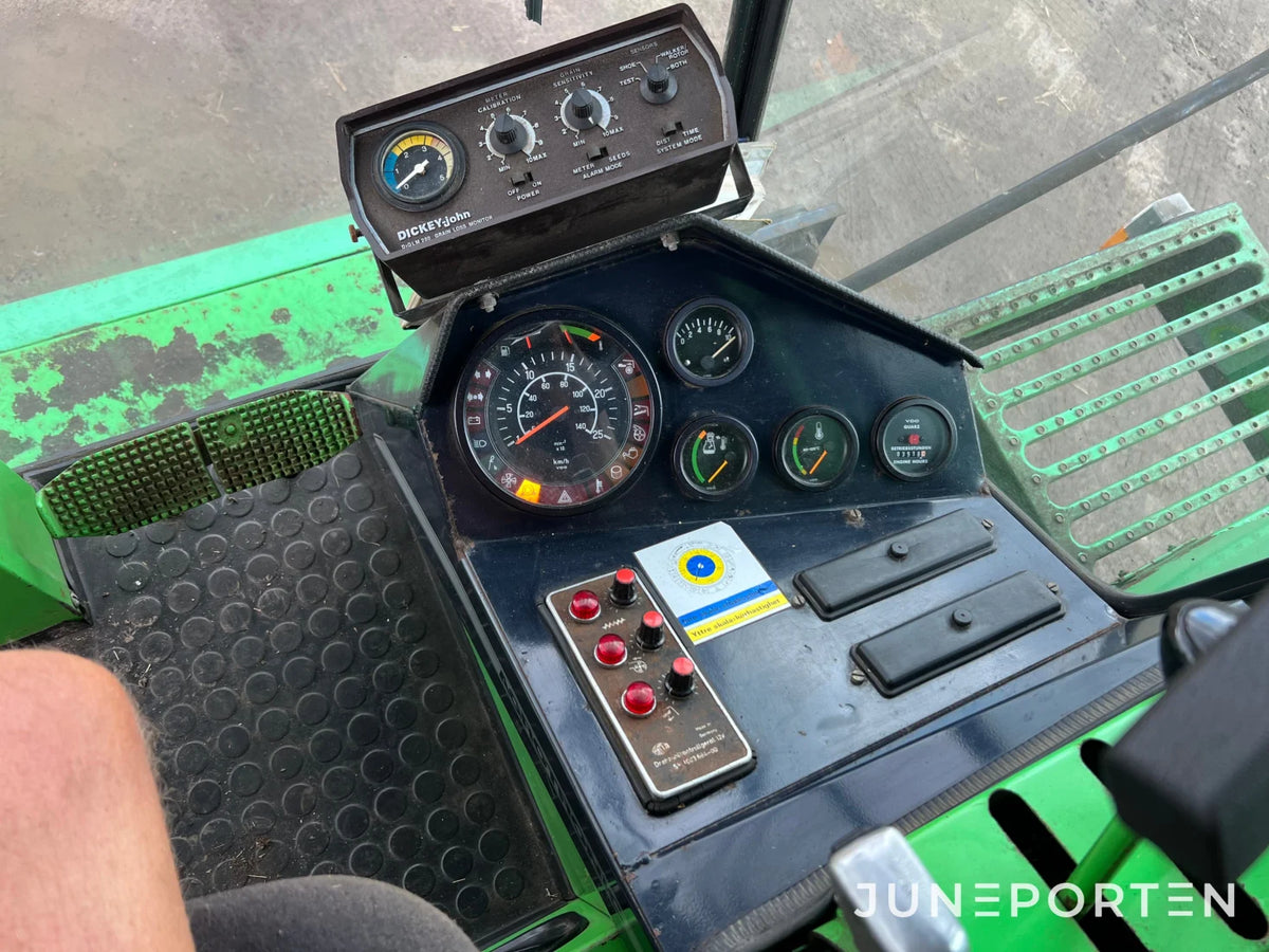 Skördetröska Deutz Fahr M35-80