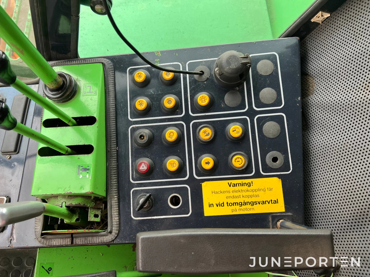 Skördetröska Deutz Fahr M35-80
