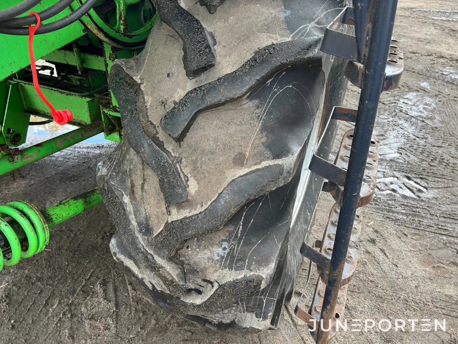 Skördetröska Deutz Fahr M35-80
