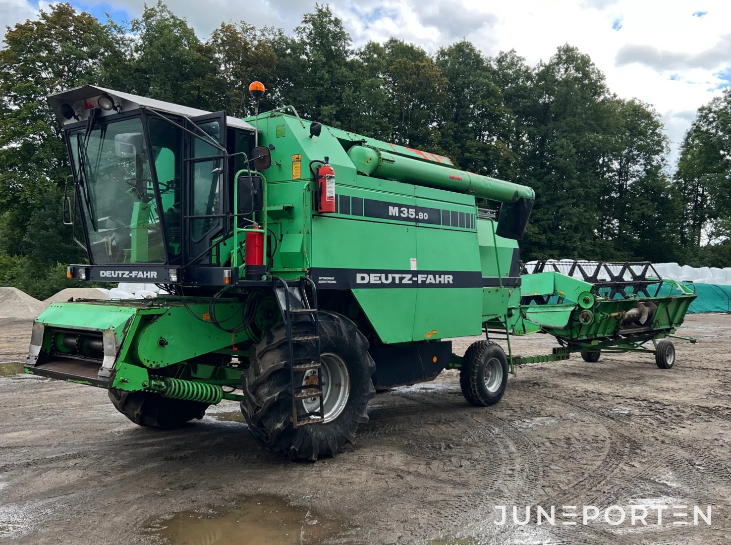 Skördetröska Deutz Fahr M35-80