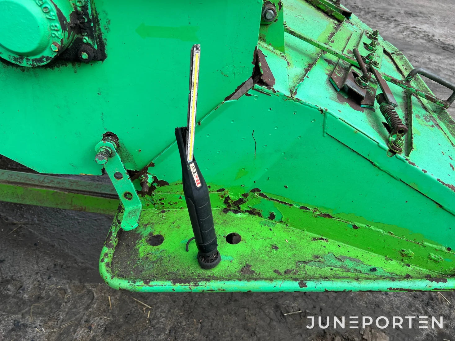 Skördetröska Deutz Fahr M35-80