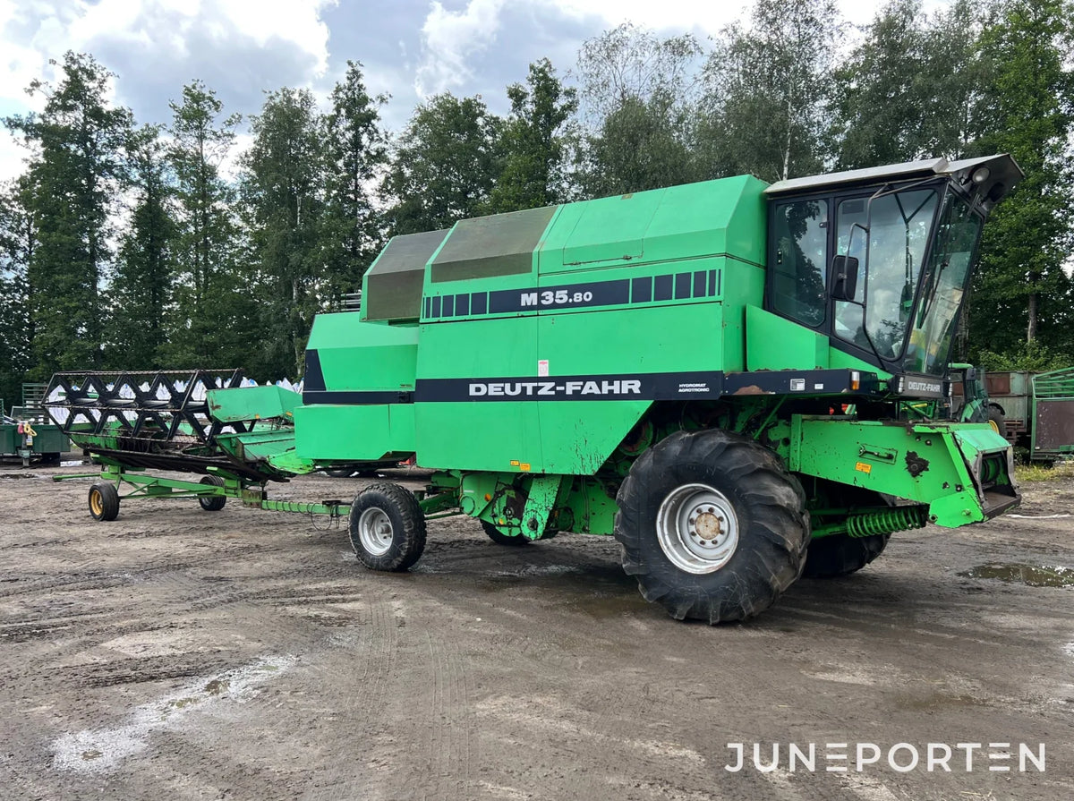 Skördetröska Deutz Fahr M35-80