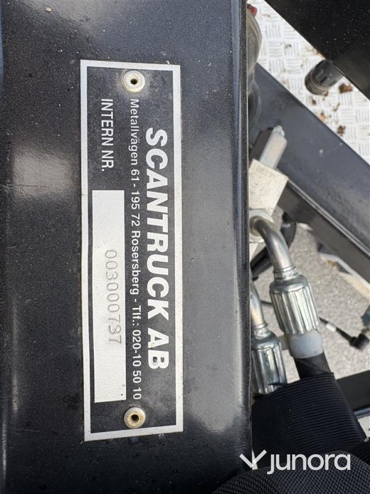 Teleskoplastare MANITOU  MT 1840 HA ST4 - flera tillbehör & redskap