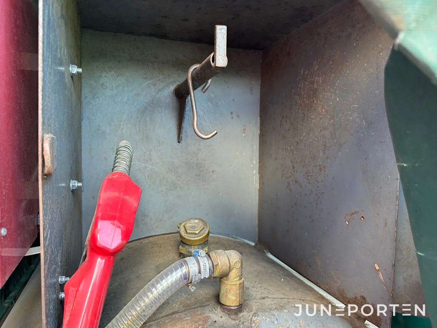 Dieseltank inbyggd 3000 liter