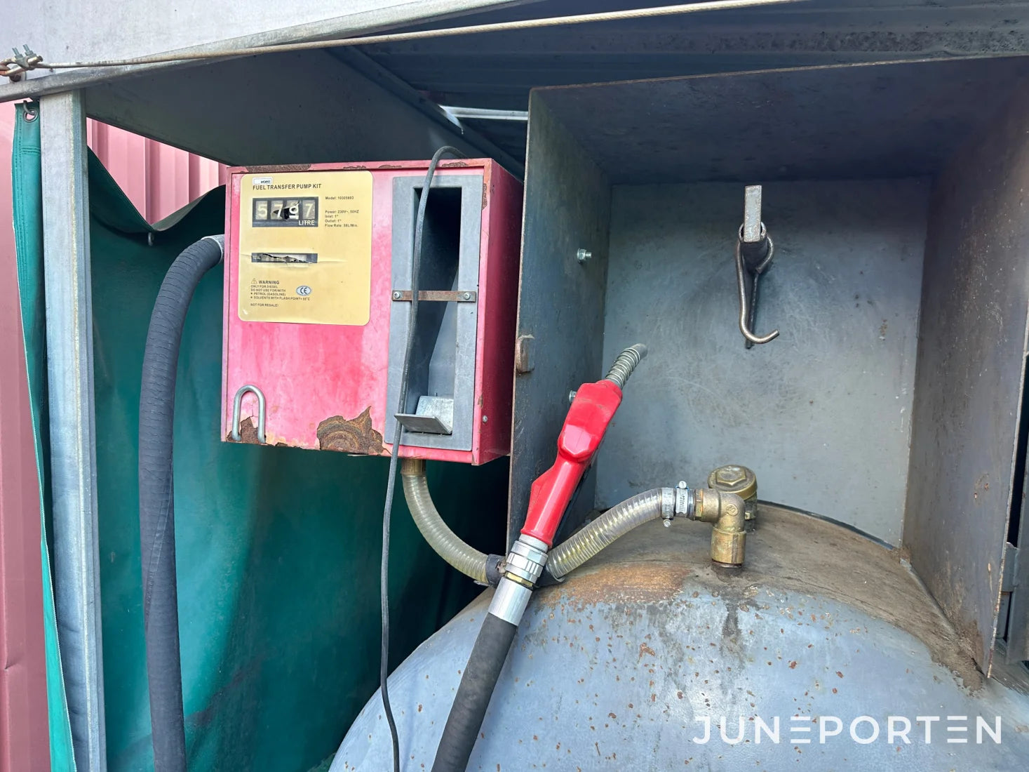 Dieseltank inbyggd 3000 liter