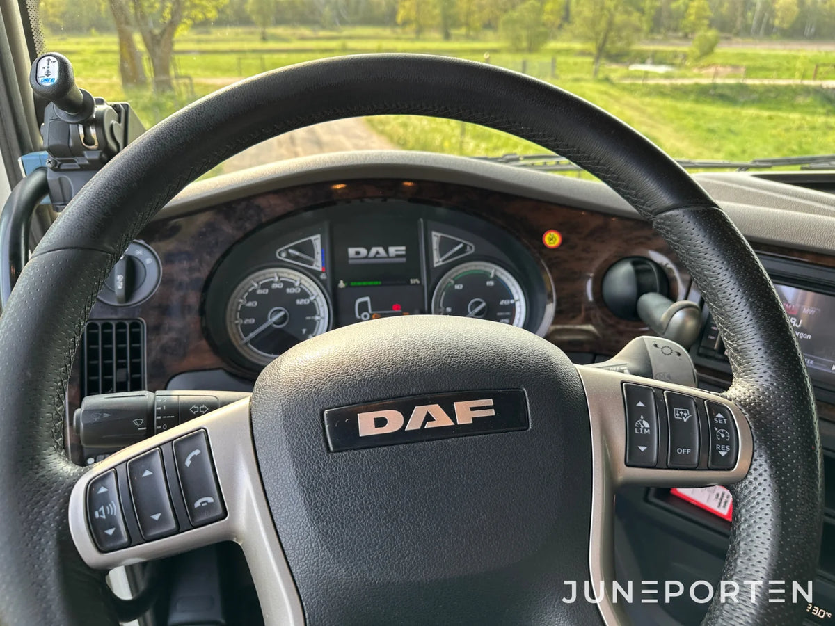 Dragbil Daf FTS XF530Z Nordic Edition