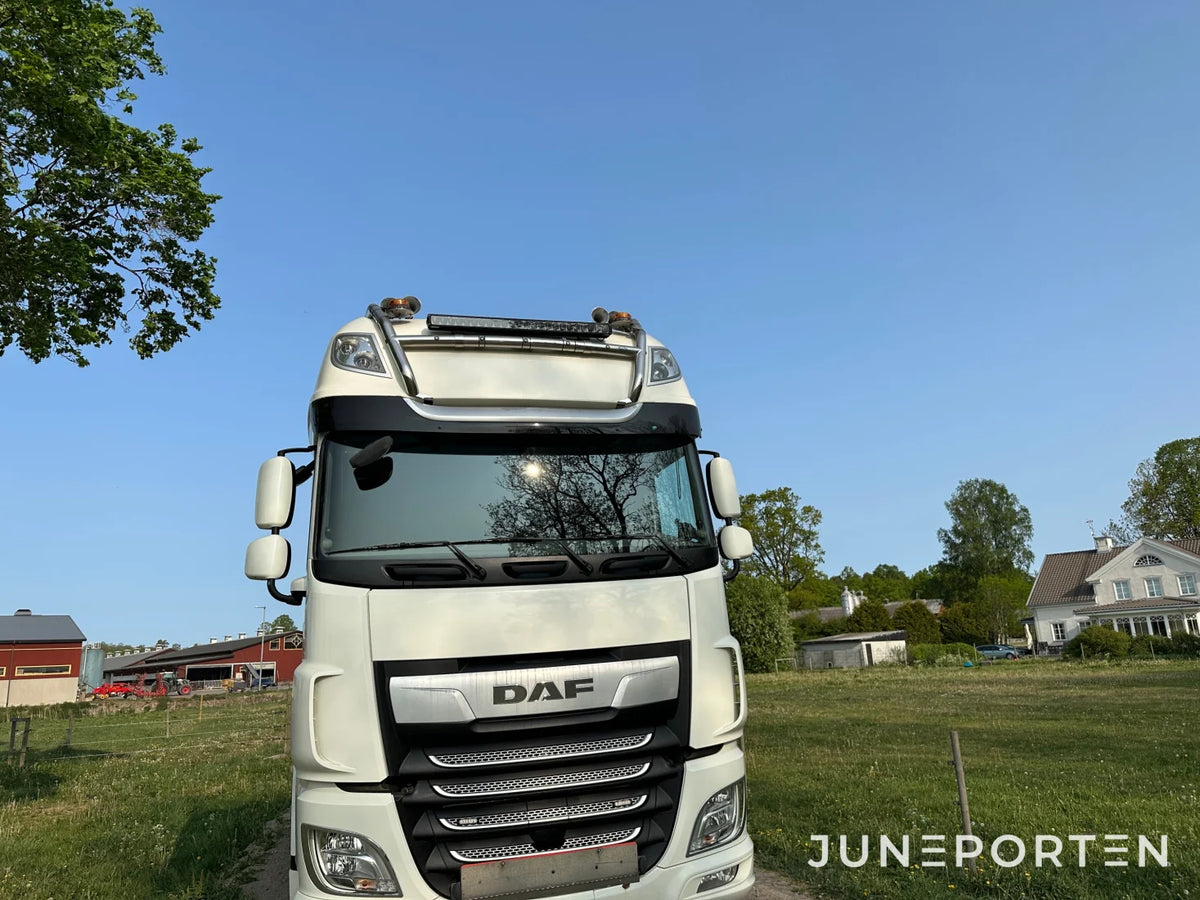 Dragbil Daf FTS XF530Z Nordic Edition