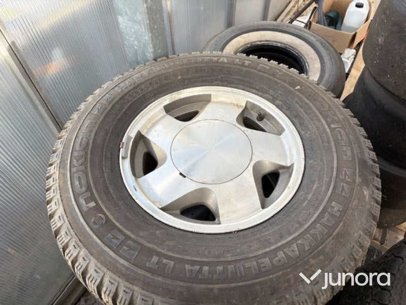 Dubbdäck Nokia Hakkapelitta LT