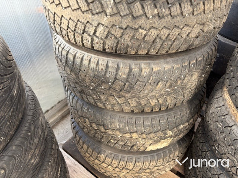 Dubbdäck Nokia Hakkapelitta LT