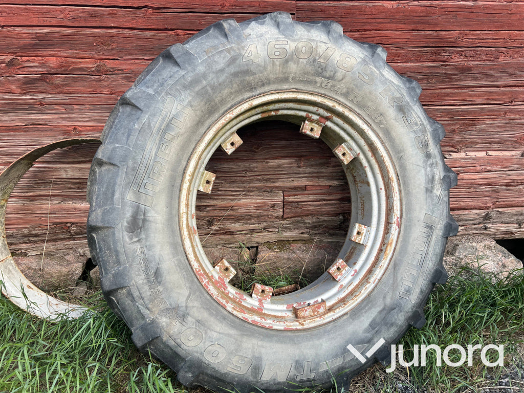 Dubbelmontage Pirelli 460/85-R38