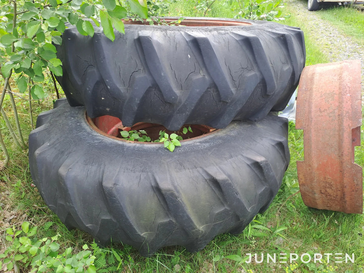 Dubbelmontage med däck Firestone 18-4-34