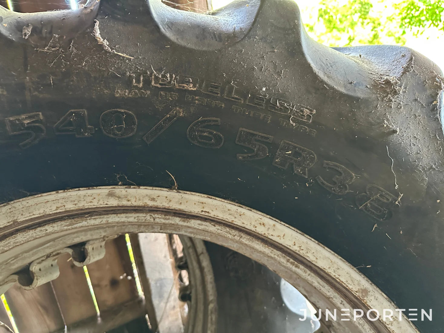 Dubbelmontage Good Year 540 / 65 R 38